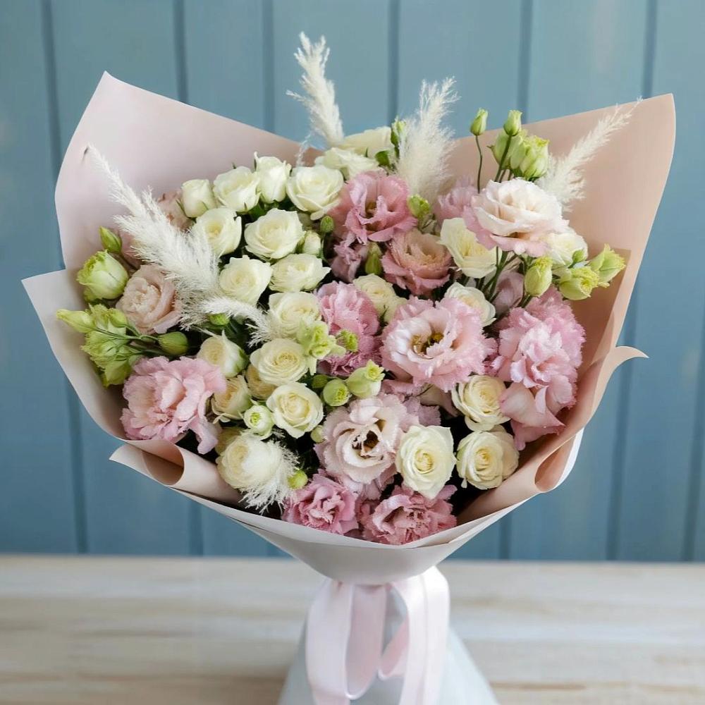 Букет цветов из: Альстромерии и Розы в Сиверском