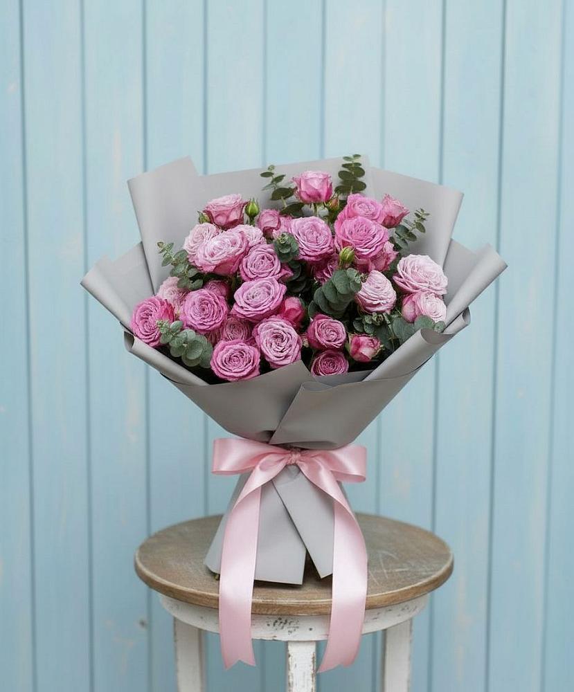 Букет цветов из: Розы в Сиверском