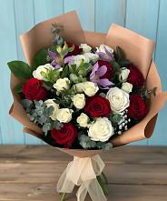 Букет цветов из:  Розы и Альстромерии в Сиверском