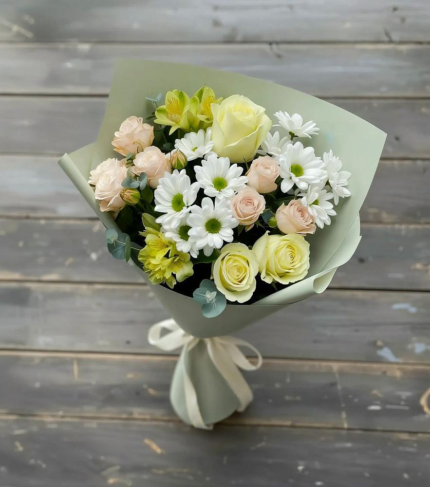 Букет цветов из: Альстромерии, Розы и Хризантемы в Сиверском