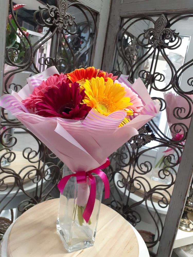 Букет цветов из: Герберы в Сиверском