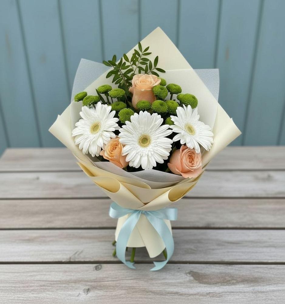Букет цветов из: Герберы, Розы и Хризантемы в Сиверском