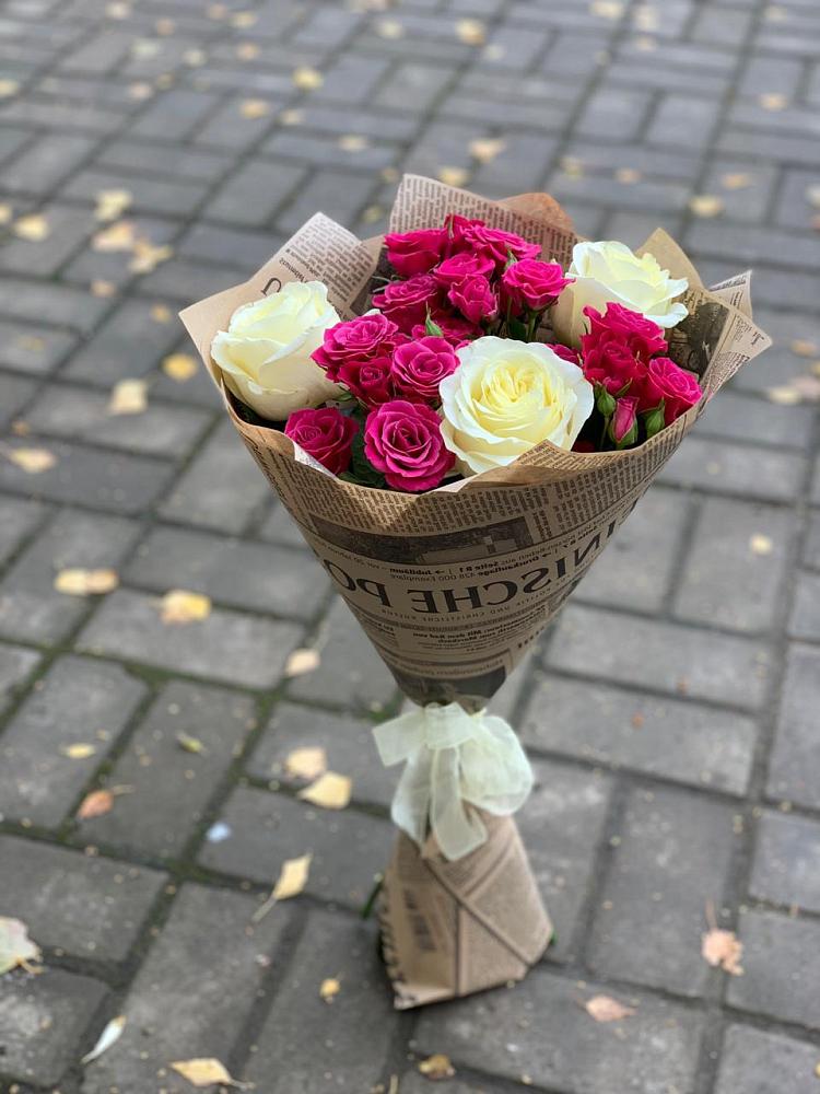 Букет цветов из: Розы в Сиверском