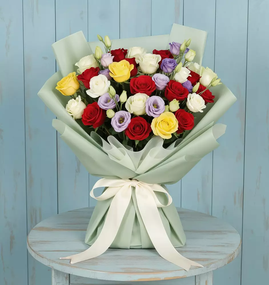 Букет цветов из: Розы в Сиверском